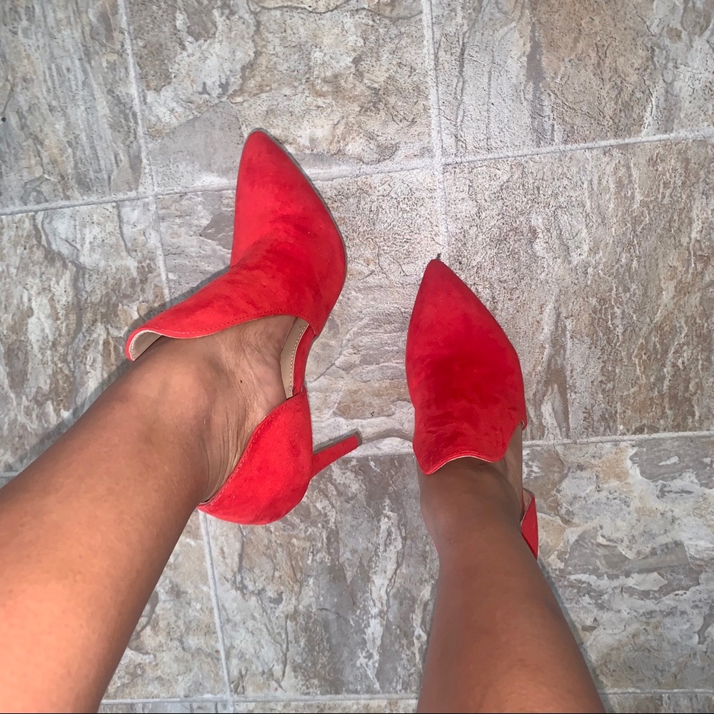 *SOLD* Christian Siriano size 7 red heels